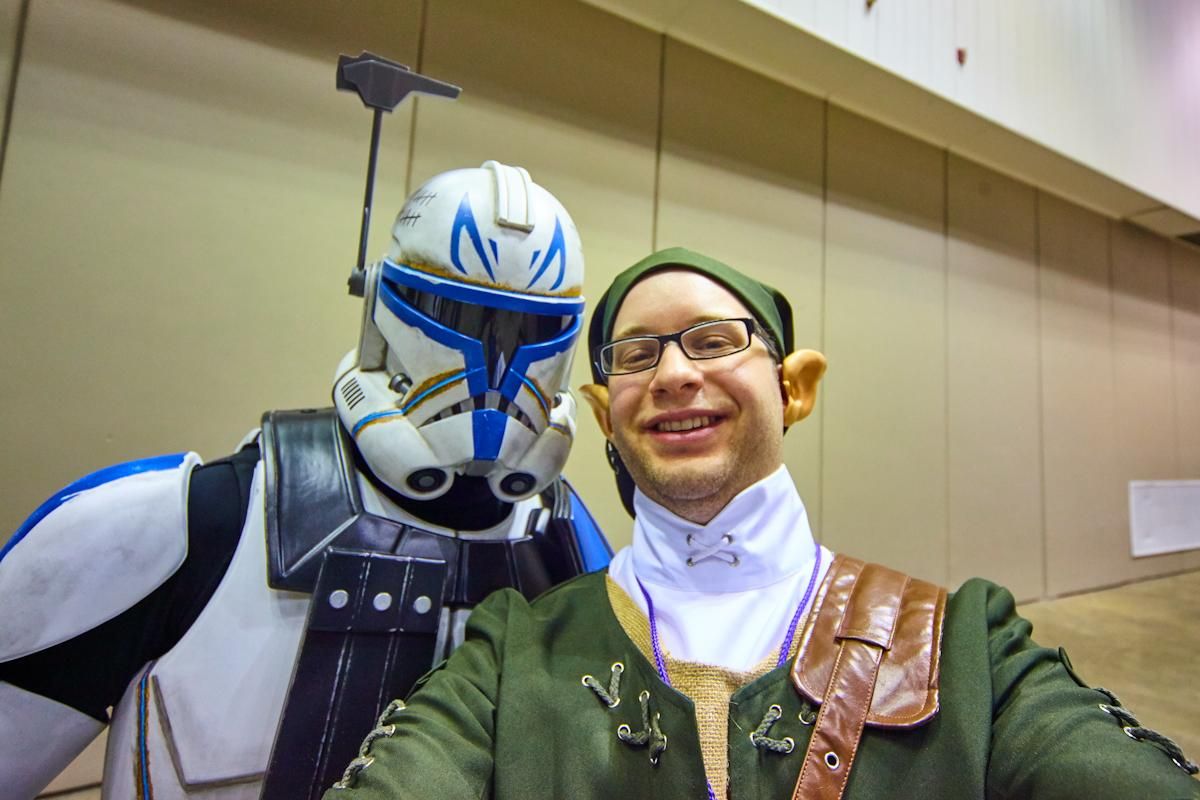 2017-indiana-comic-con-selfies-with-costumes-series (4)
